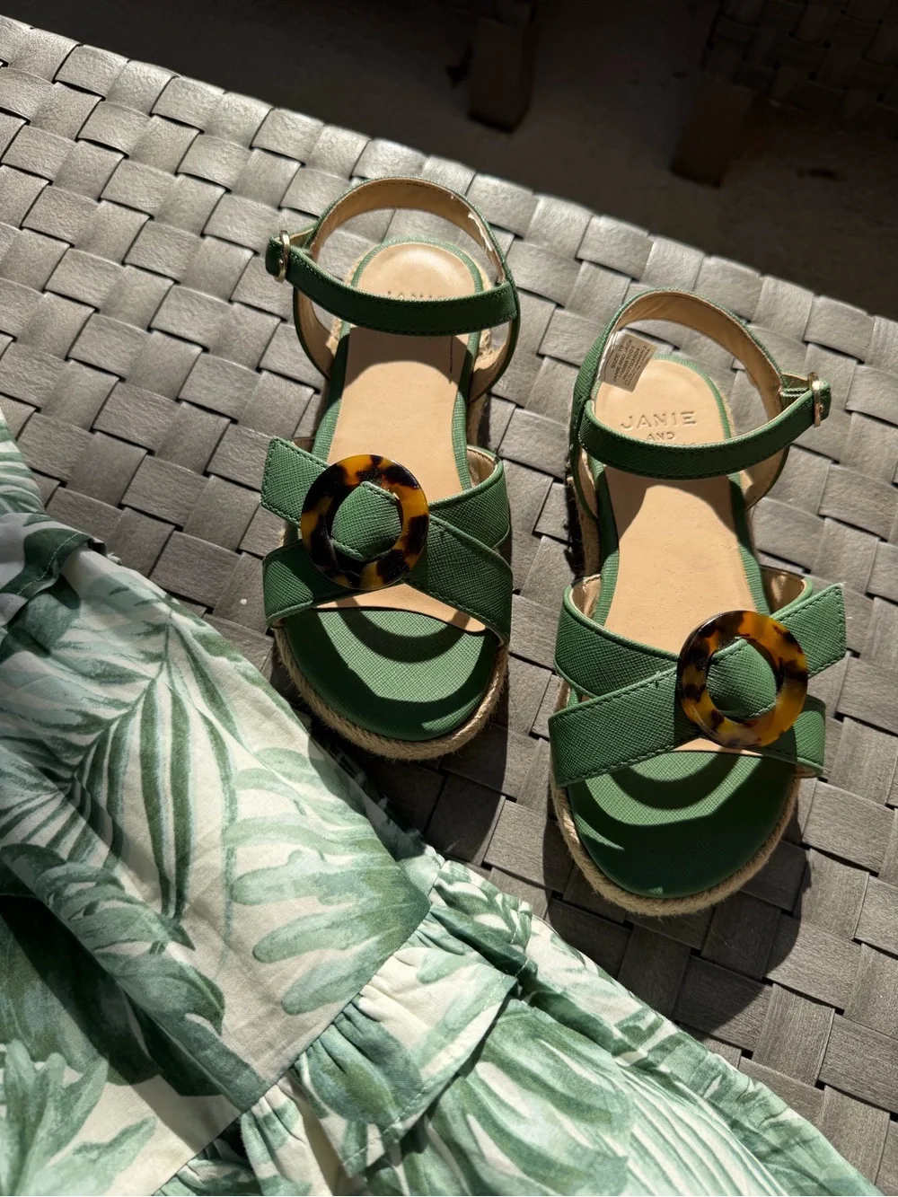 Janie & Jack Sandals with Tortoiseshell Accent. Size 10. Like new.